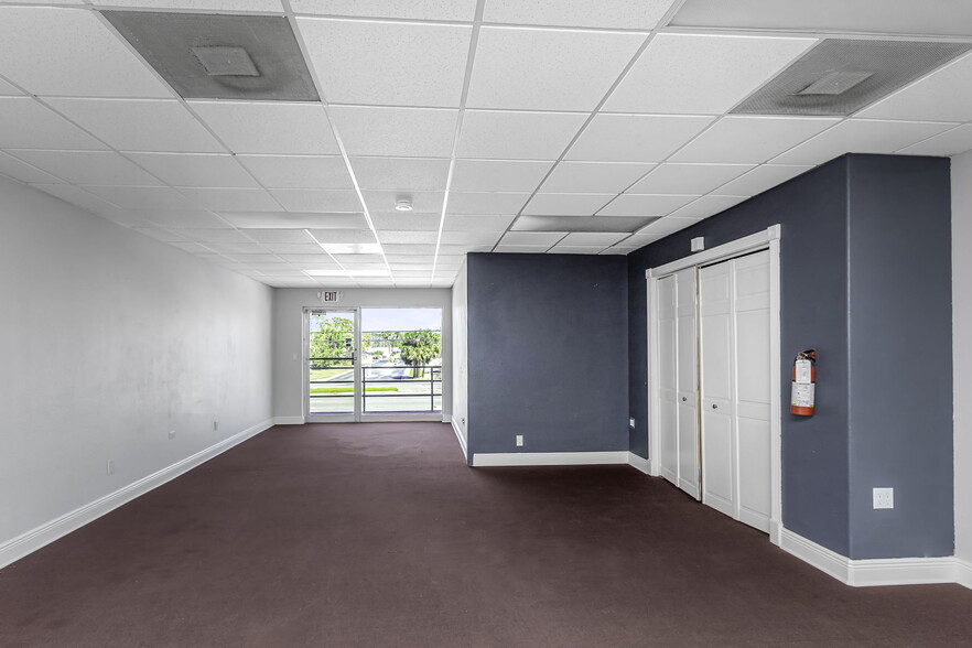 More Photos Of 1915 E Bay Dr, Largo General Retail For Sale