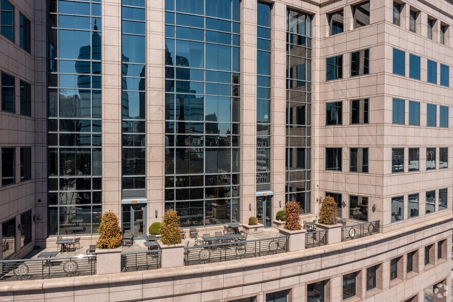 More Photos Of 1420 Peachtree St NE, Atlanta Office For Lease