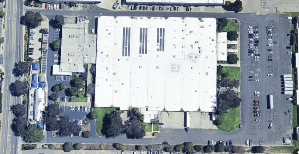 Primary Photo Of 850-900 E Stowell Rd, Santa Maria Manufacturing For Lease