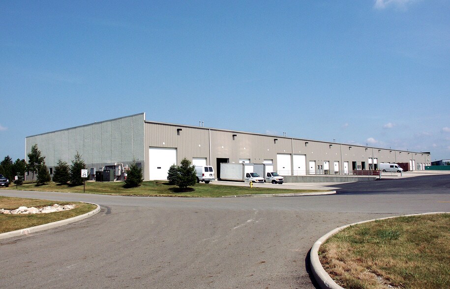 More Photos Of 7200 Alum Creek Dr, Columbus Showroom For Lease