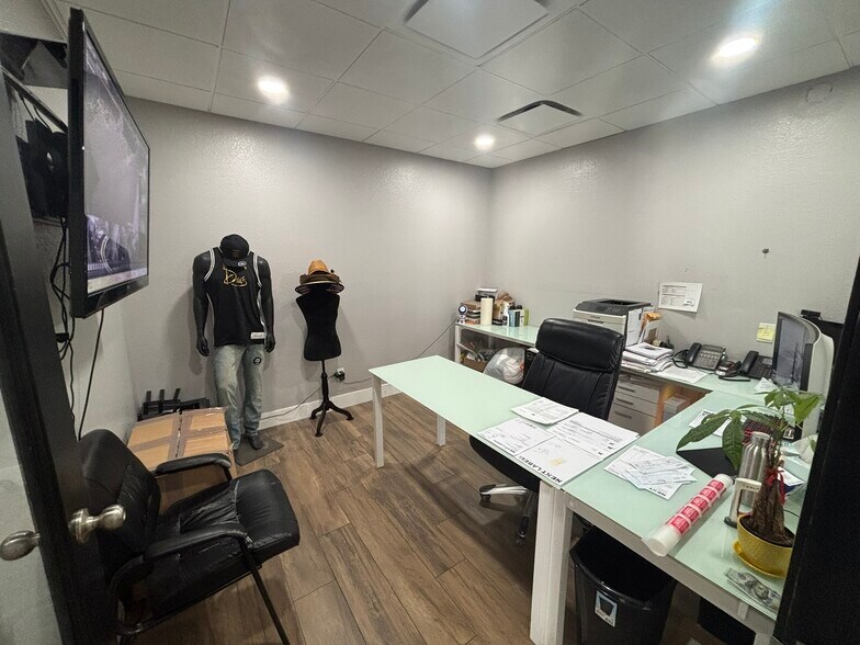 More Photos Of 15628 Cypress St, Irwindale Warehouse For Sale