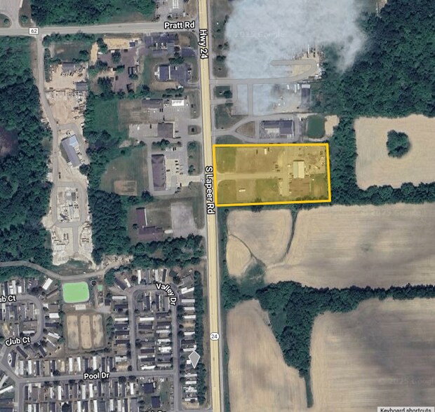 More Photos Of 3549 Lapeer Rd, Metamora Auto Dealership For Lease