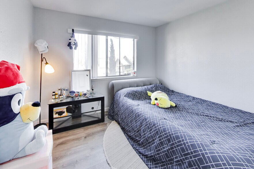 More Photos Of 22049 Hathaway Ave, Hayward Apartments For Sale