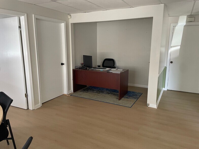 More Photos Of 604 Otis Dr, Dover Light Distribution For Lease