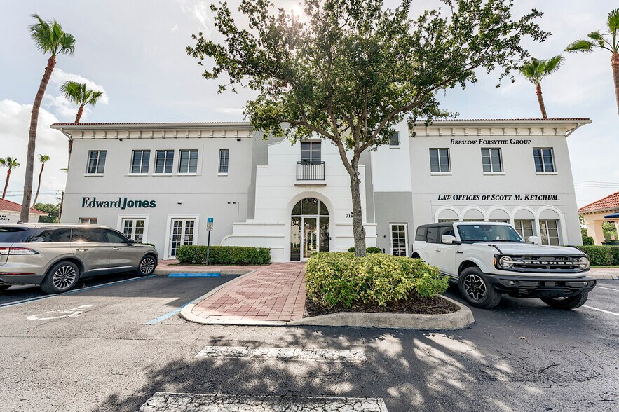 Primary Photo Of 9180 Galleria Ct, Naples Office For Lease