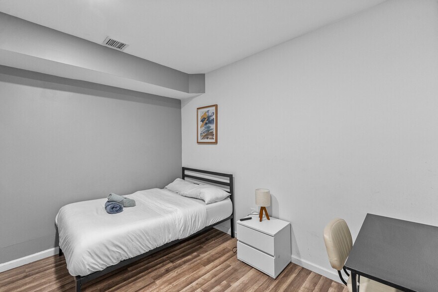 More Photos Of 188 New York Ave, Jersey City Multifamily For Sale
