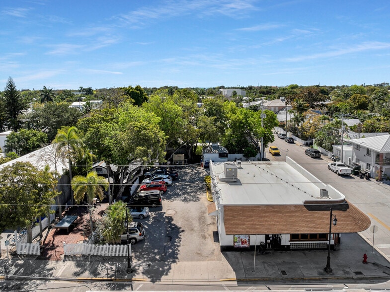 Primary Photo Of 1000-1006 Truman Ave, Key West Bar For Sale