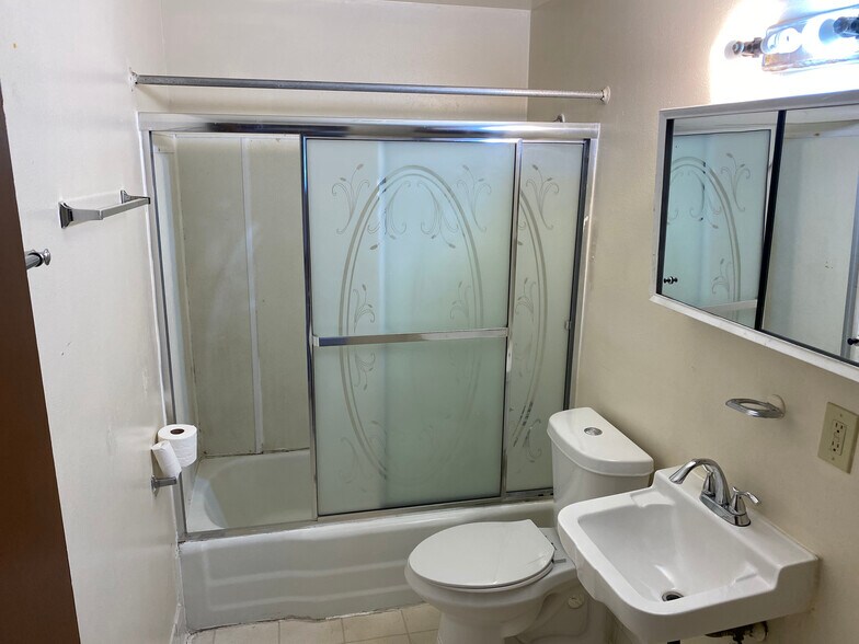 More Photos Of 7325 Tennyson St, Westminster Apartments For Sale