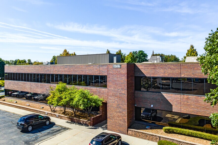 More Photos Of 22600 Hall Rd, Clinton Township Coworking Space