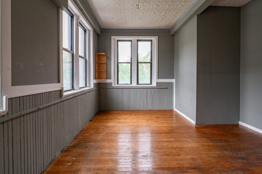 More Photos Of 464 Pratt Street Ext, Meriden Apartments For Sale