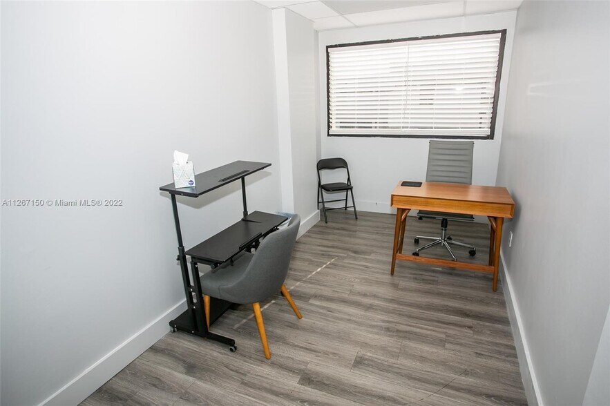 More Photos Of 1380 NE Miami Gardens Dr, North Miami Beach Medical For Lease