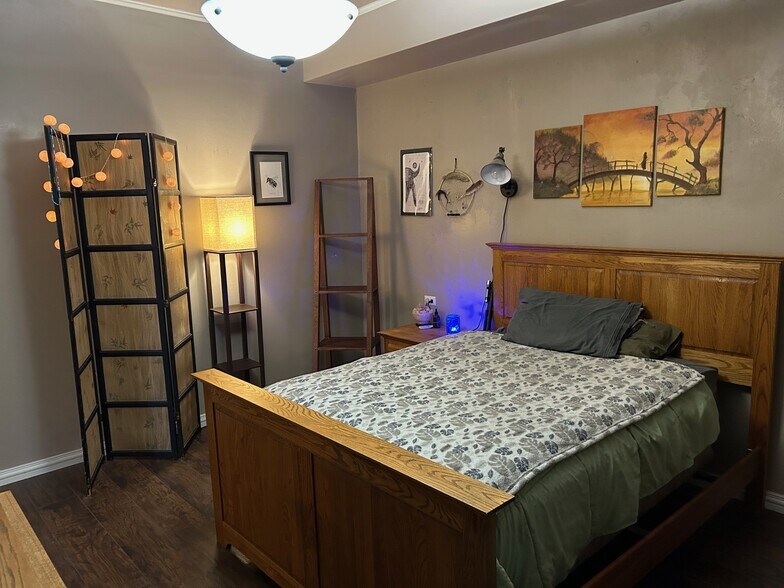 More Photos Of 135-145 Cleveland Ave, Loveland Warehouse For Sale