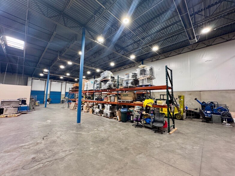More Photos Of 4700-4760 Lima St, Denver Warehouse For Lease