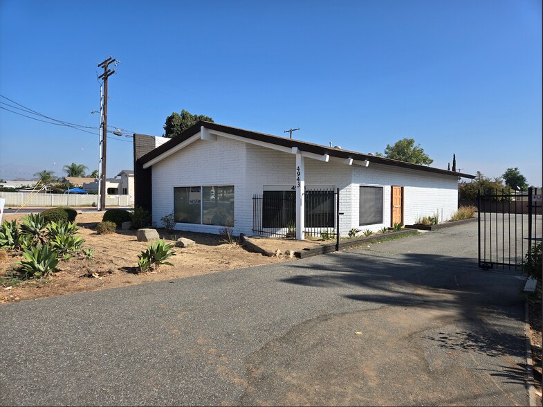 More Photos Of 19980 TEMESCAL CANYOUN, Riverside Freestanding For Lease