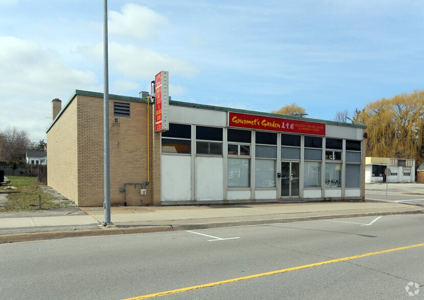Primary Photo Of 155 Niagara Blvd, Fort Erie Storefront For Sale
