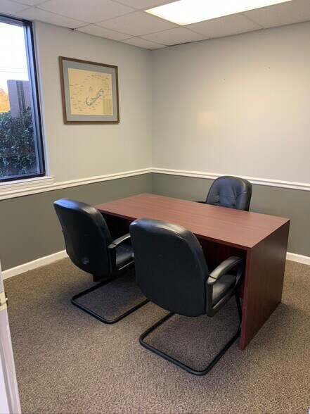 More Photos Of 6080 Coca Cola Blvd, Columbus Light Distribution For Lease