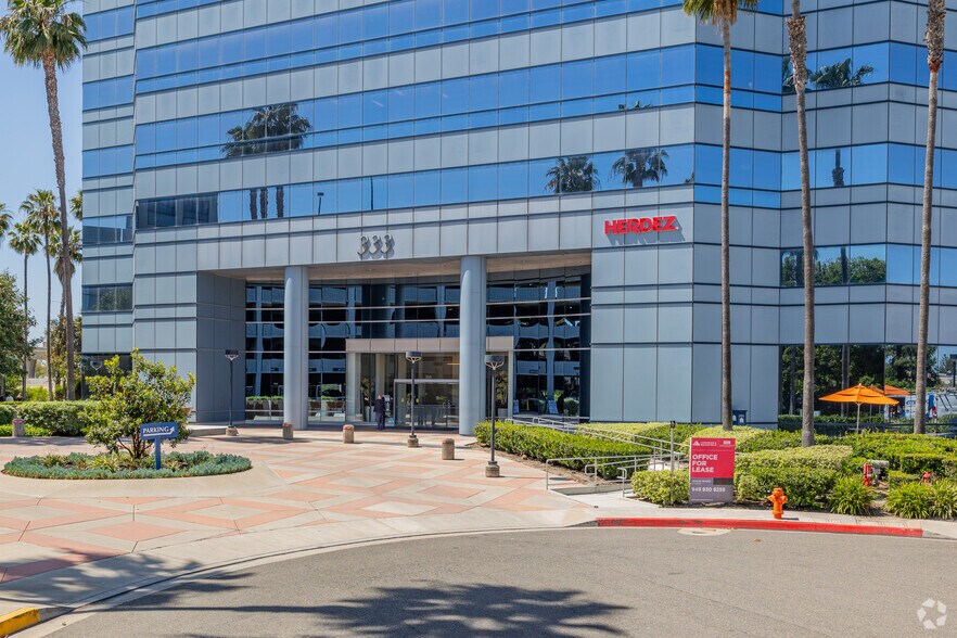 More Photos Of 333 S Anita Dr, Orange Office For Lease