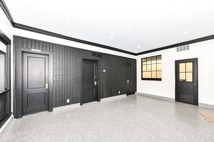 More Photos Of 4502 E Michigan St, Indianapolis General Retail For Sale