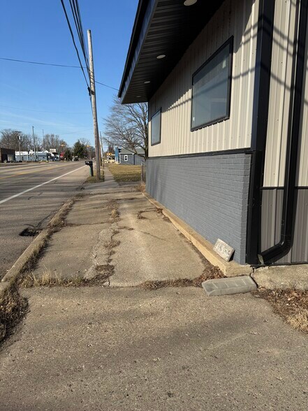 More Photos Of 15354 US Highway 12, Union Storefront Retail Office For Sale