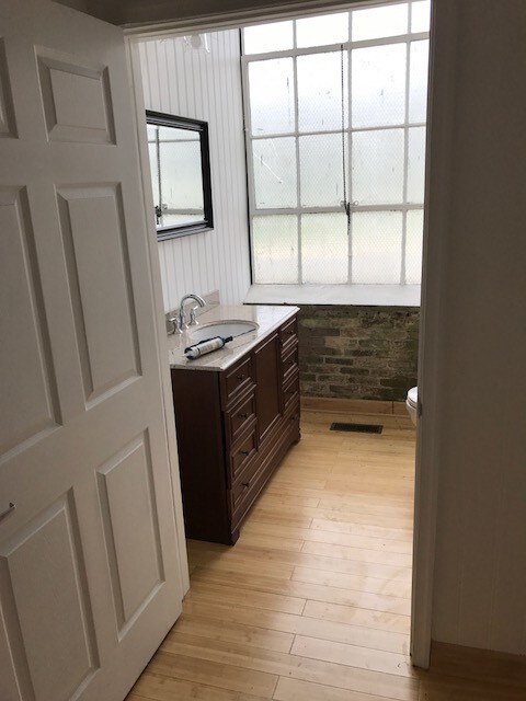 More Photos Of 686-688 Pennsylvania Ave, Hagerstown Flex For Sale