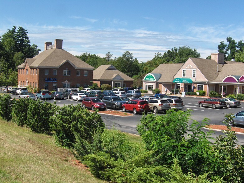 More Photos Of 124-128 S River Rd, Bedford Unknown For Lease