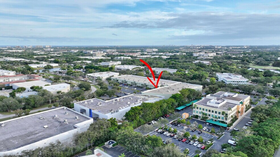 More Photos Of 1200 S Rogers Cir, Boca Raton Warehouse For Lease