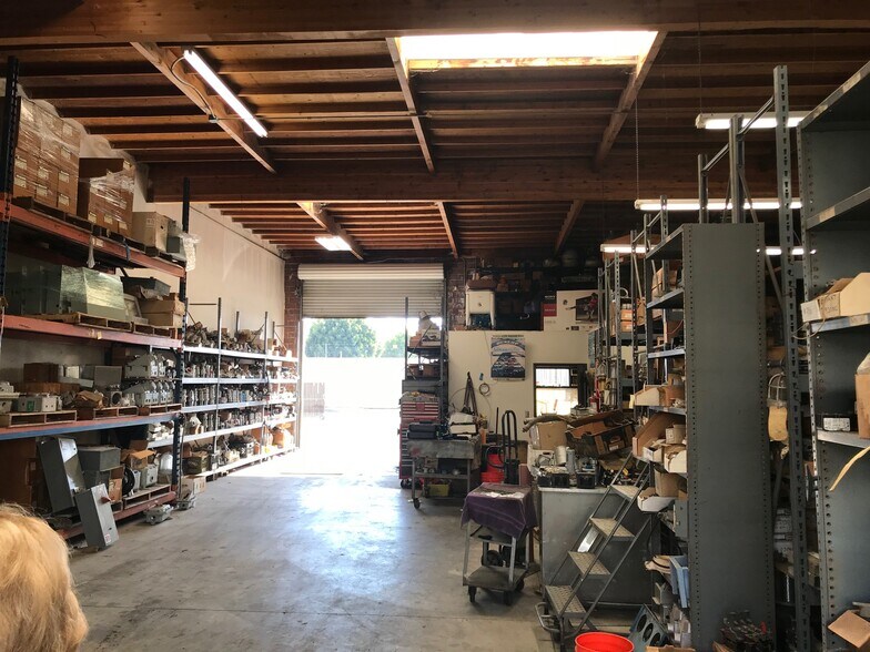 More Photos Of 1705-1711 E Mauretania St, Wilmington Warehouse For Sale