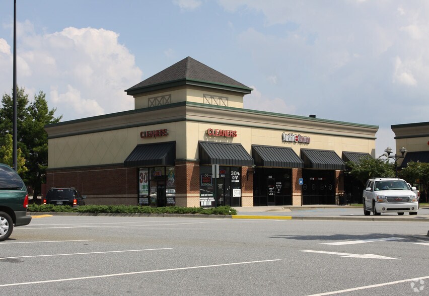More Photos Of 3630 Peachtree Pky, Suwanee General Retail For Lease