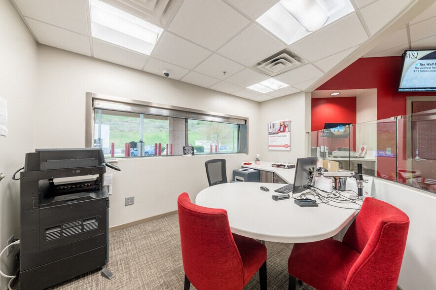 More Photos Of 7 Chaplin, Morgantown Bank For Sale