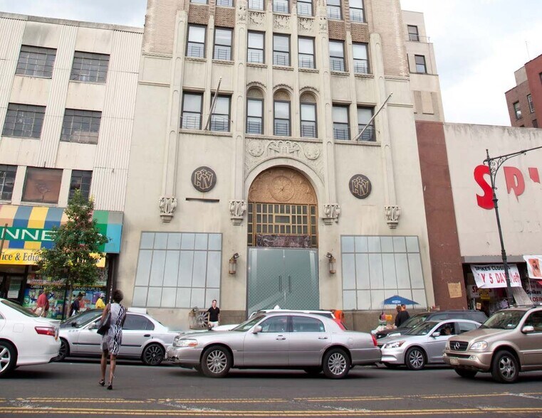 More Photos Of 369 E 149th St, Bronx Office For Lease