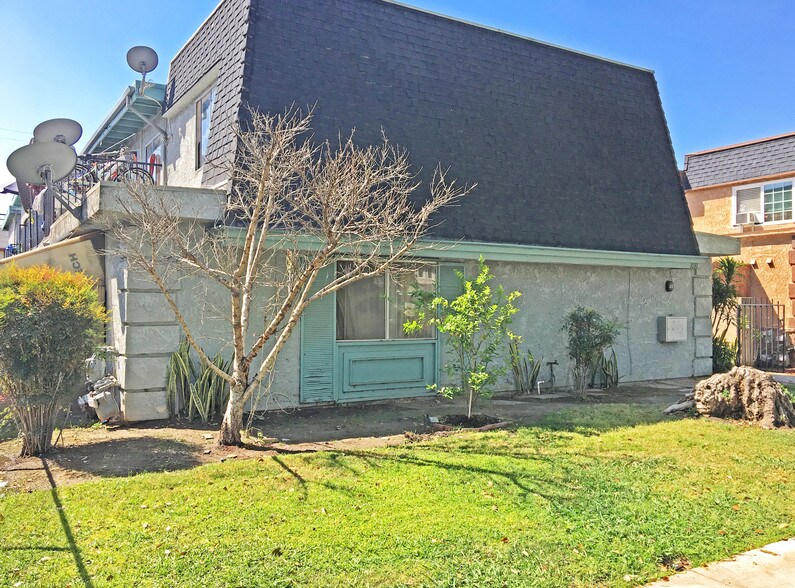 More Photos Of 1010 E Broadway, Anaheim Apartments For Sale
