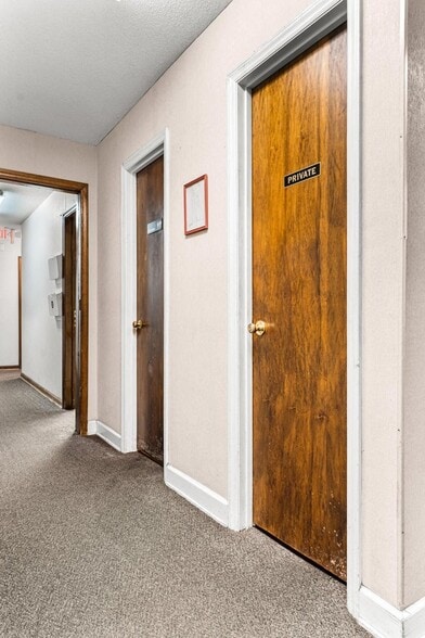 More Photos Of 450 North St, Bamberg Medical For Sale