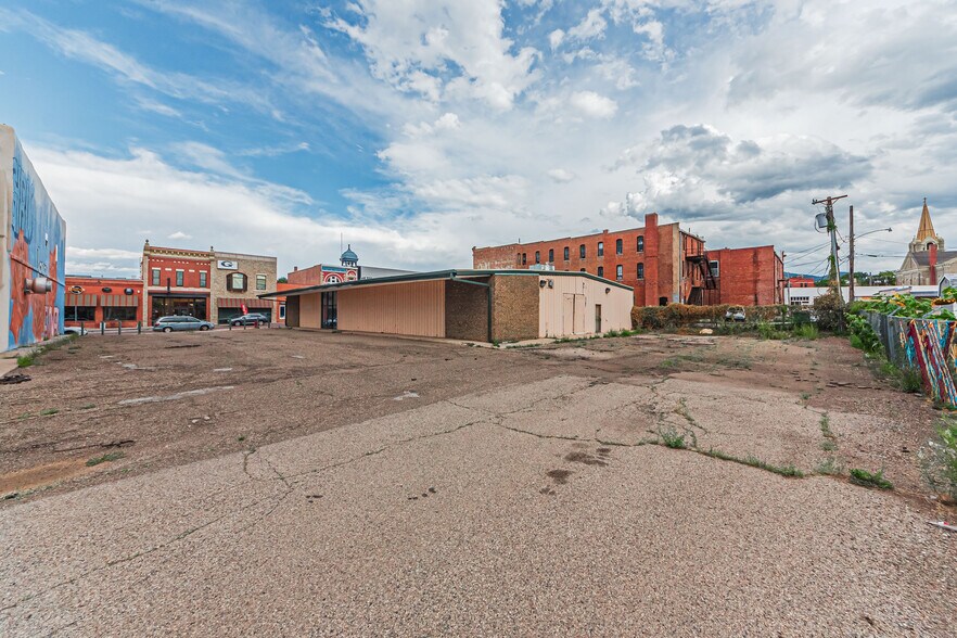 More Photos Of 323 N Commercial St, Trinidad Rehabilitation Center For Lease