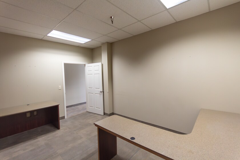 More Photos Of 2531 S Shields St, Fort Collins General Retail For Lease