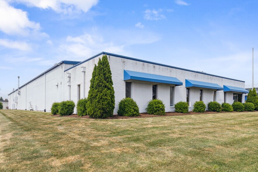 More Photos Of 6661 Huntley Rd, Columbus Warehouse For Sale