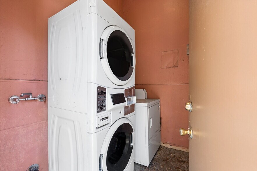 More Photos Of 2067 Riley Ct, Concord Apartments For Sale