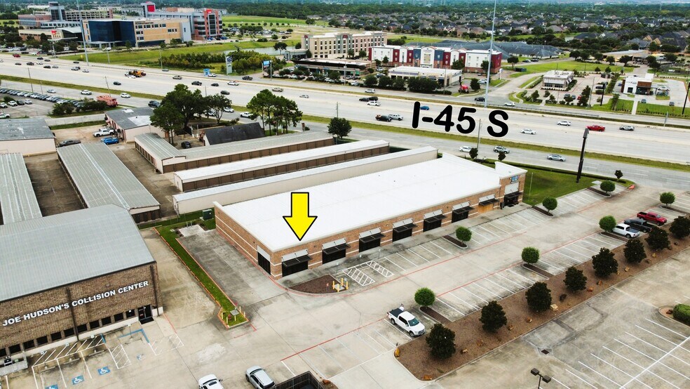 More Photos Of 2403 Gulf Fwy S, League City Storefront Retail Office For Lease