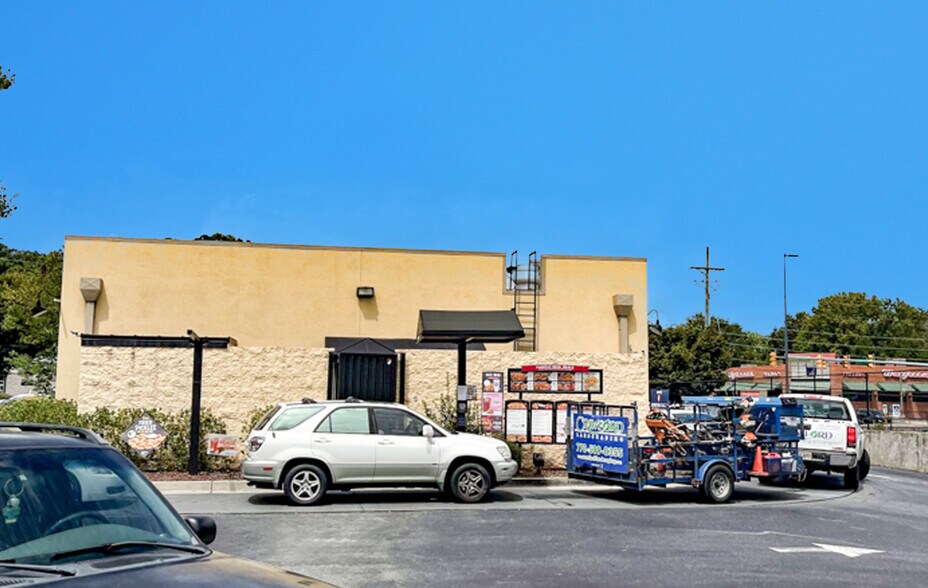 More Photos Of 3030 Johnson Ferry Rd, Marietta Fast Food For Sale