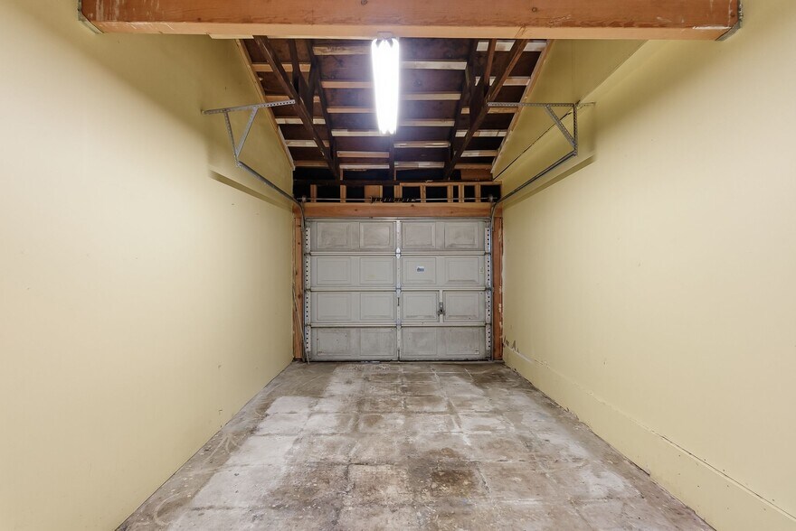 More Photos Of 567 San Geronimo Valley Dr, San Geronimo Apartments For Sale