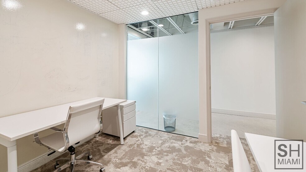 More Photos Of 820 W 41st St, Miami Beach Coworking Space