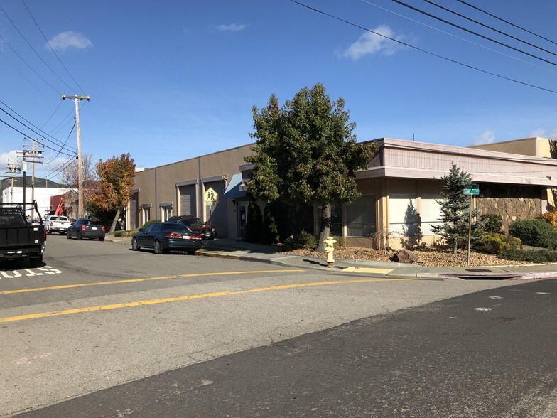 More Photos Of 145 Jordan St, San Rafael Service For Lease
