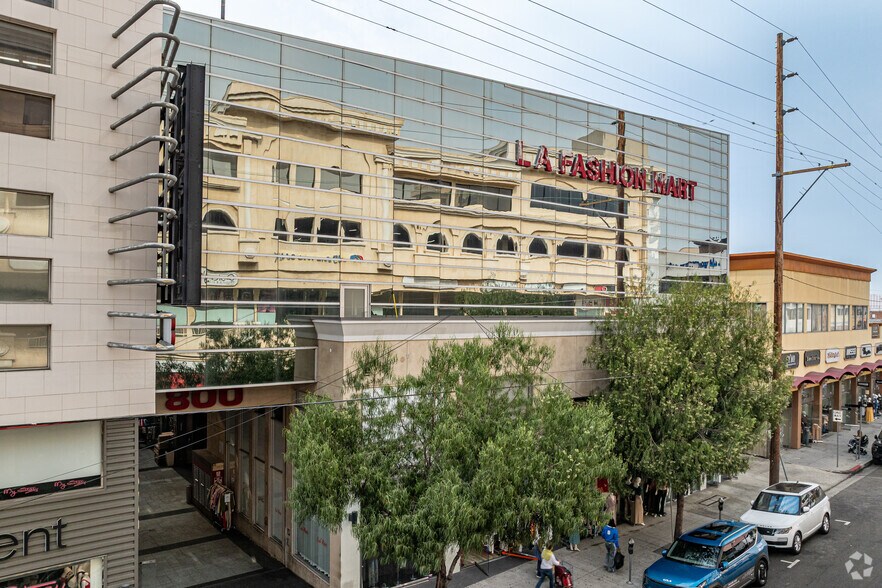 More Photos Of 800 E 12th St, Los Angeles Office For Sale