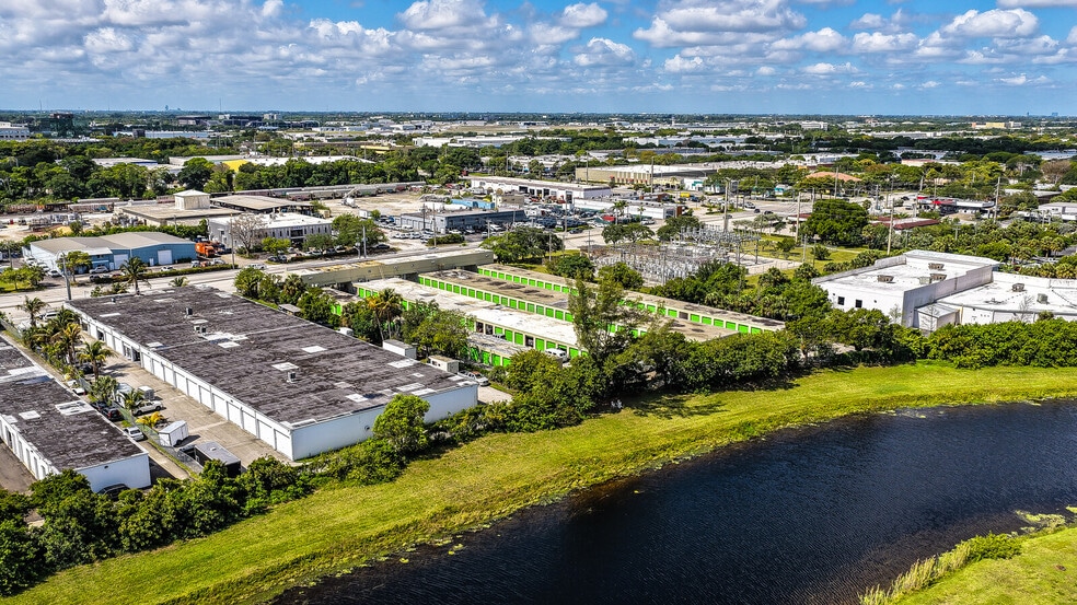 More Photos Of 2303 W Mcnab Rd, Pompano Beach Self Storage For Sale
