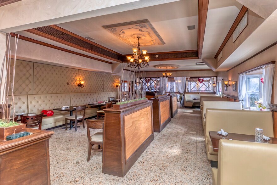 More Photos Of 812 Ulster Ave, Kingston Freestanding For Sale