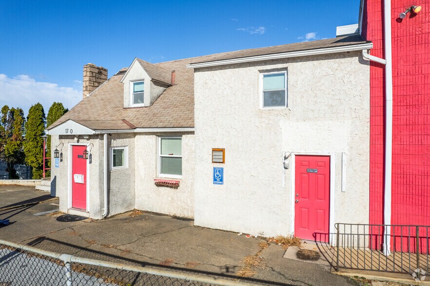 More Photos Of , Pottstown Unknown For Sale