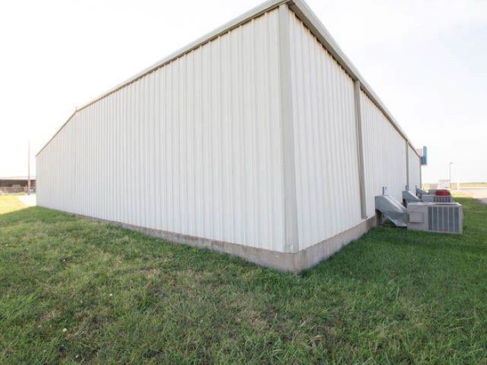 More Photos Of 609 Western Heights Cir, Hillsboro Freestanding For Sale