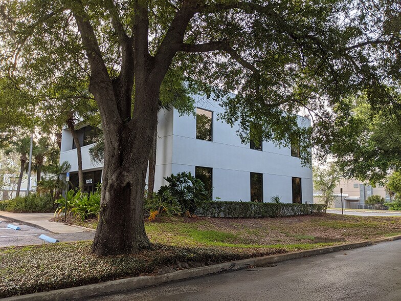 More Photos Of 13175 Walsingham Rd, Largo Bank For Lease