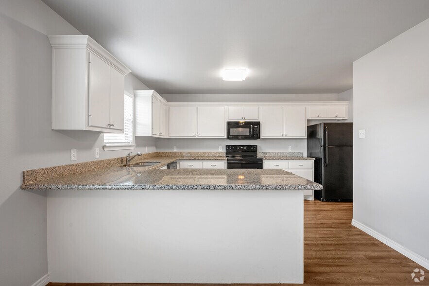 More Photos Of 3402 Itasca St, Lubbock Apartments For Sale