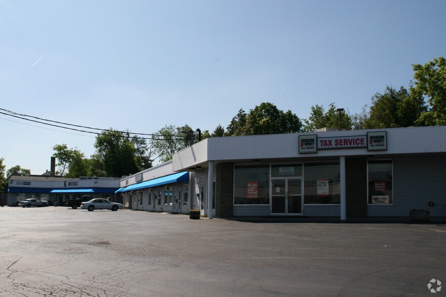More Photos Of 1155 Mohawk St, Utica Storefront For Lease