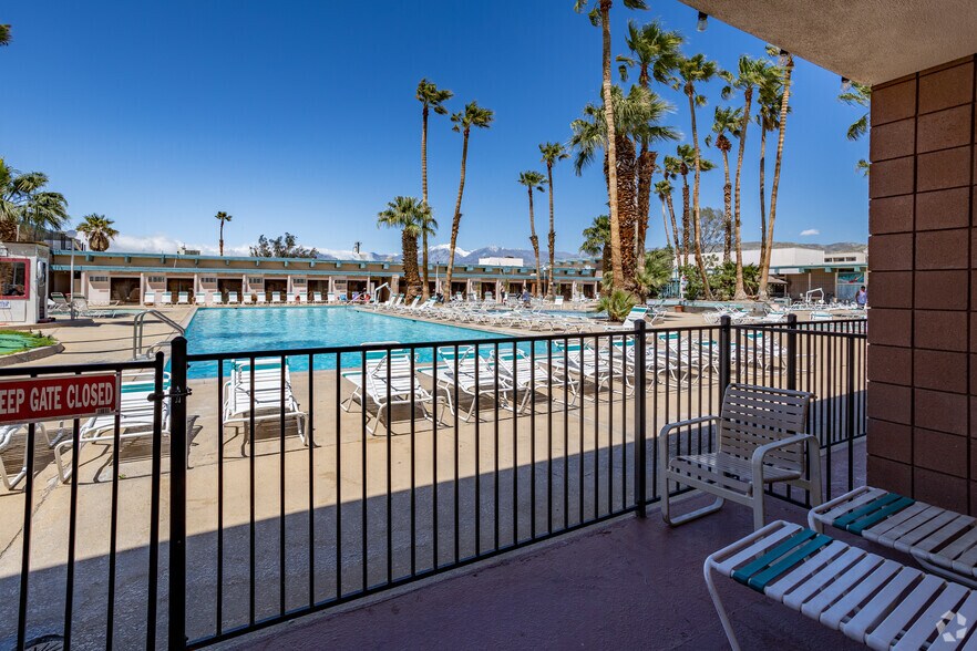 More Photos Of 10805 Palm Dr, Desert Hot Springs Hotel For Sale